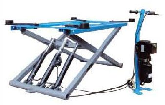 Подъемник ножничный мобильный для шиномонтажных или малярных работ, г/п 2800 кг SAFE K2800 Подъемник ножничный мобильный для шиномонтажных или малярных работ, г/п 2800 кг SAFE K2800