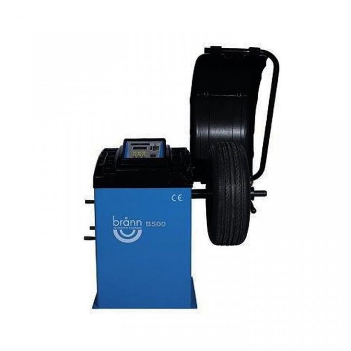 Балансировочный станок BRANN B500, ручной ввод параметров колеса Балансировочный станок BRANN B500, ручной ввод параметров колеса